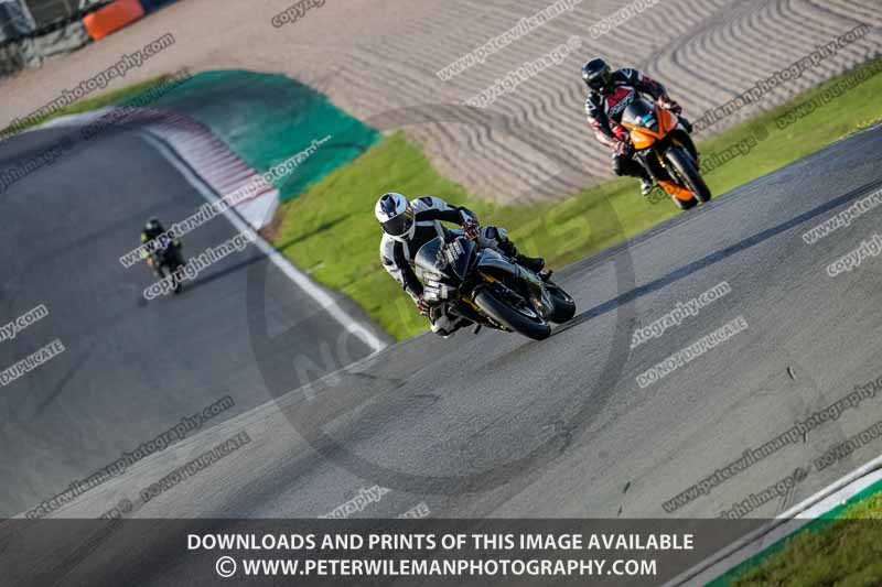 donington no limits trackday;donington park photographs;donington trackday photographs;no limits trackdays;peter wileman photography;trackday digital images;trackday photos